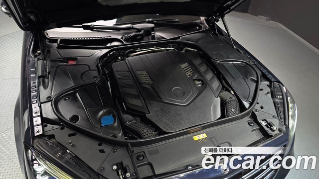 Mercedes-Benz S-Class S560L 4MATIC