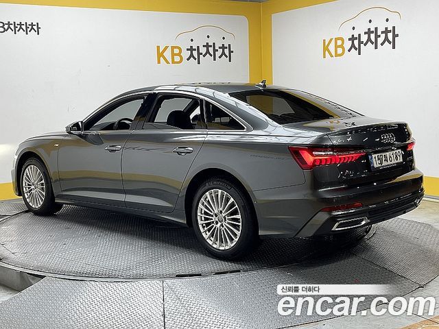 Audi A6 45 TFSI Premium