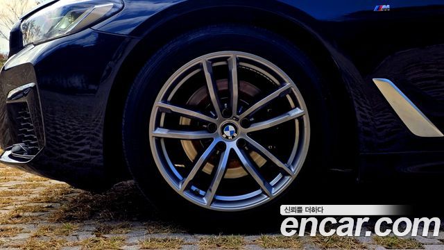 BMW 5-Series 520d M Sport Package Plus