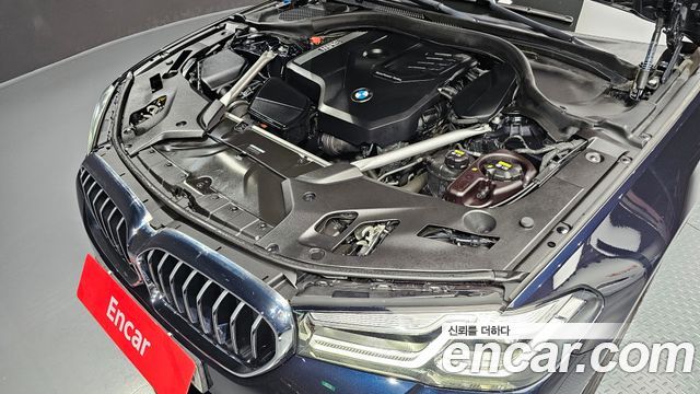 BMW 5-Series 520i M Sport