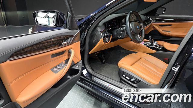 BMW 5-Series 520i M Sport