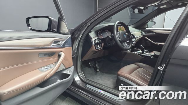 BMW 5-Series 520i M Sport