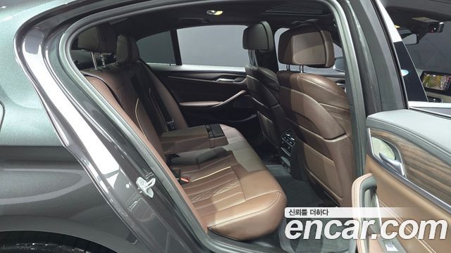 BMW 5-Series 520i M Sport