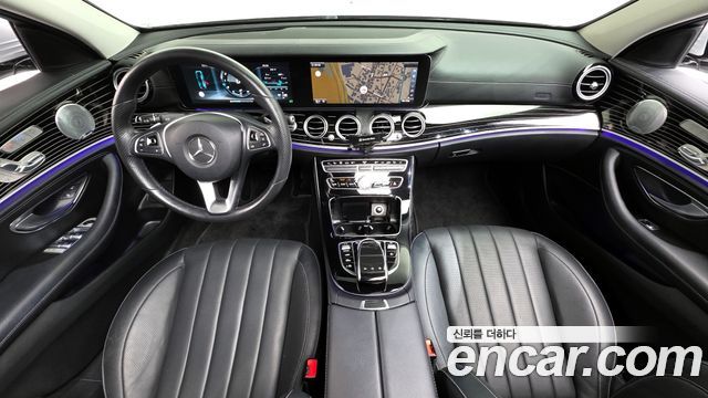 Mercedes-Benz E-Class E400 4MATIC Exclusive