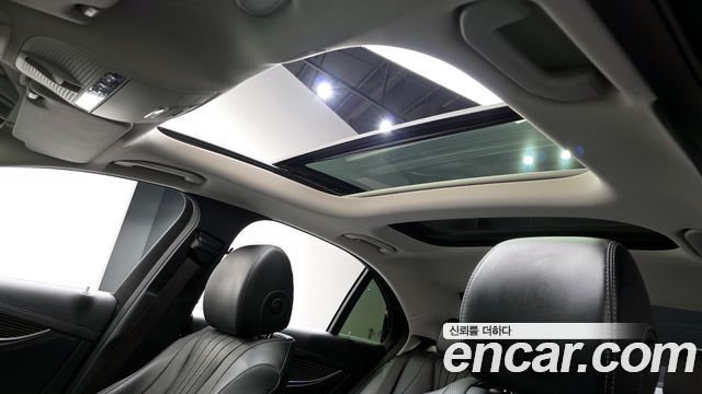 Mercedes-Benz E-Class E400 4MATIC Exclusive