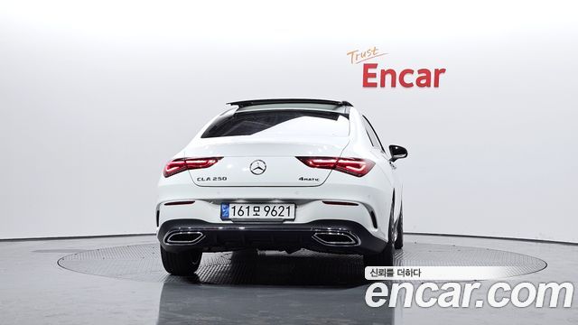 Mercedes-Benz CLA-Class CLA250 4MATIC