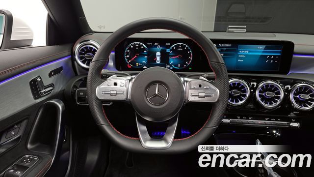 Mercedes-Benz CLA-Class CLA250 4MATIC