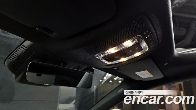 Mercedes-Benz CLA-Class CLA250 4MATIC