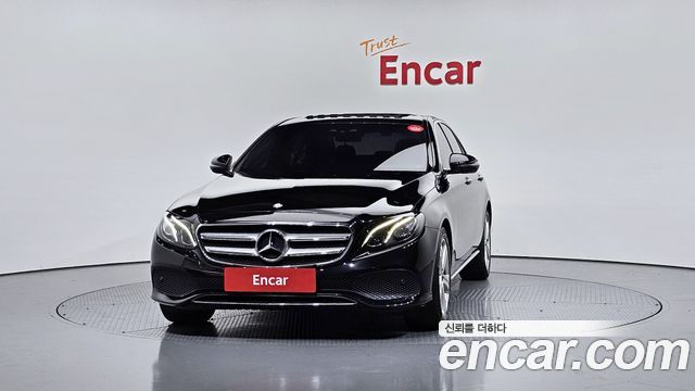 Mercedes-Benz E-Class E200 Avantgarde