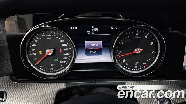 Mercedes-Benz E-Class E200 Avantgarde