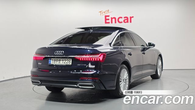 Audi A6 45 TFSI Premium