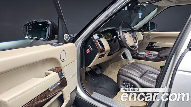 Land Rover Range Rover 4.4 SDV8 Vogue SE DIESEL