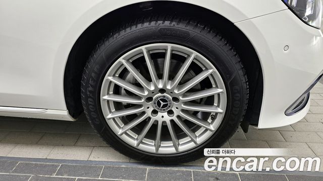 Mercedes-Benz E-Class E250 Exclusive