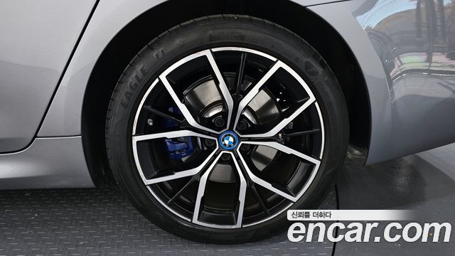 BMW 5-Series 530e M Sport