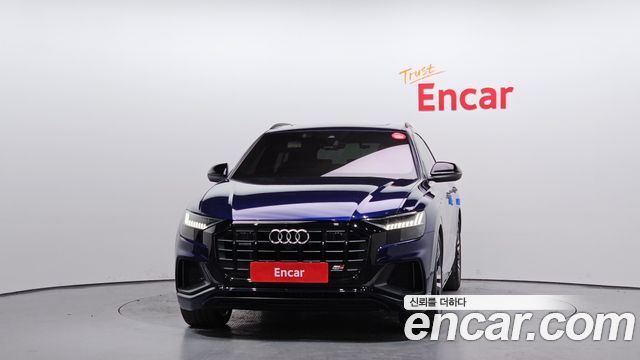 Audi Q8 55 TFSI Quattro Premium