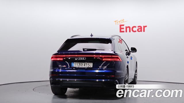 Audi Q8 55 TFSI Quattro Premium