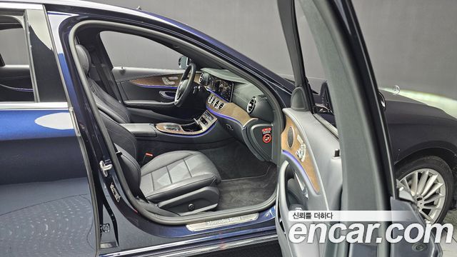Mercedes-Benz E-Class E250 Exclusive