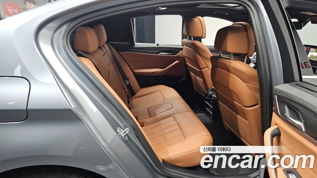 BMW 5-Series 520i M Sport