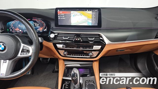 BMW 5-Series 520i M Sport