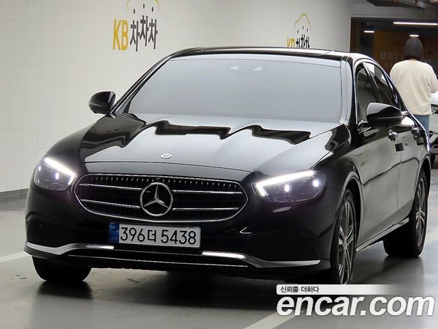 Mercedes-Benz E-Class E350 4MATIC Avantgarde