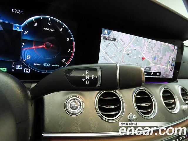 Mercedes-Benz E-Class E350 4MATIC Avantgarde