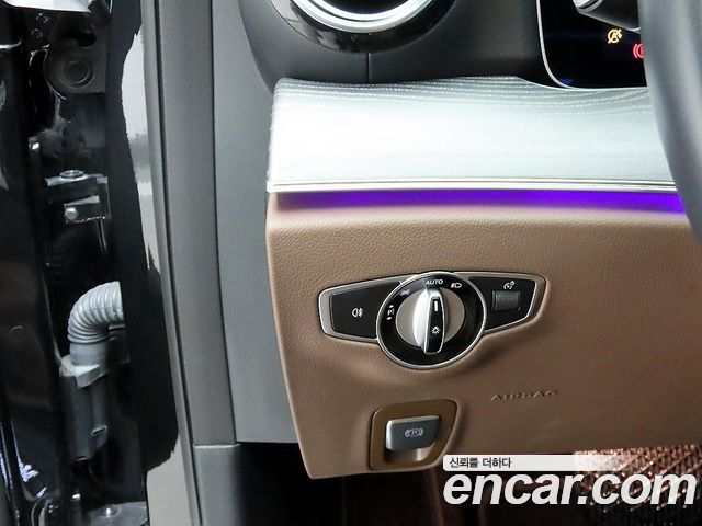 Mercedes-Benz E-Class E350 4MATIC Avantgarde