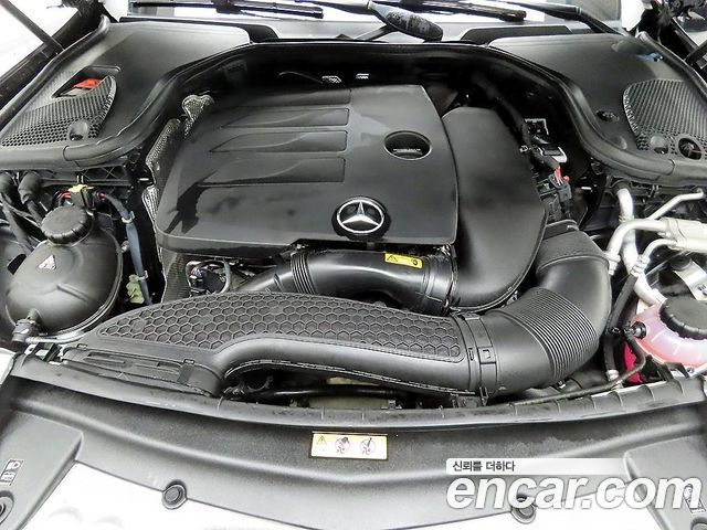 Mercedes-Benz E-Class E350 4MATIC Avantgarde