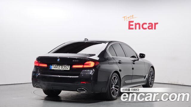 BMW 5-Series 520i M Sport