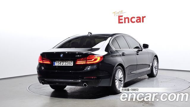 BMW 5-Series 530i Luxury Plus