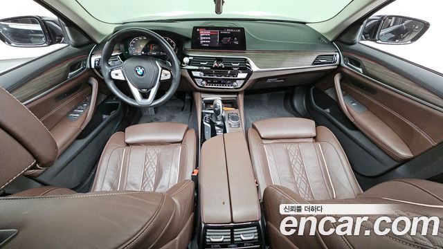BMW 5-Series 530i Luxury Plus