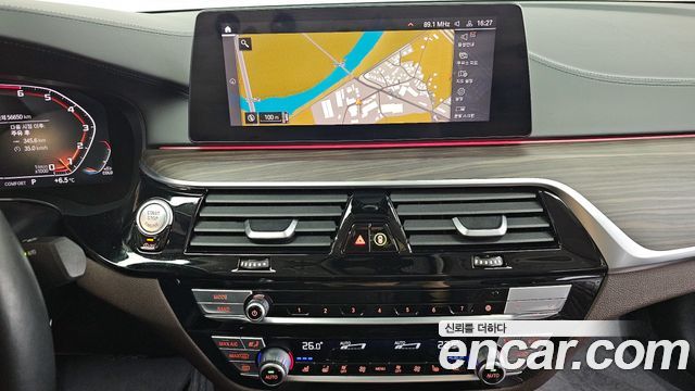 BMW 5-Series 530i Luxury Plus