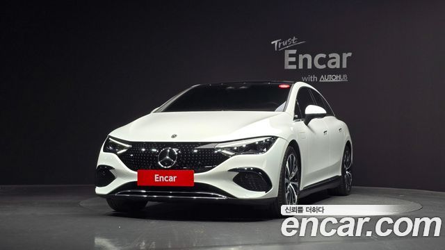 Mercedes-Benz EQE EQE350+