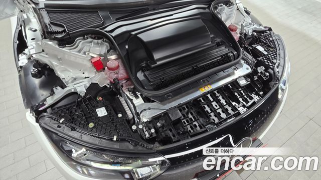 Mercedes-Benz EQE EQE350+
