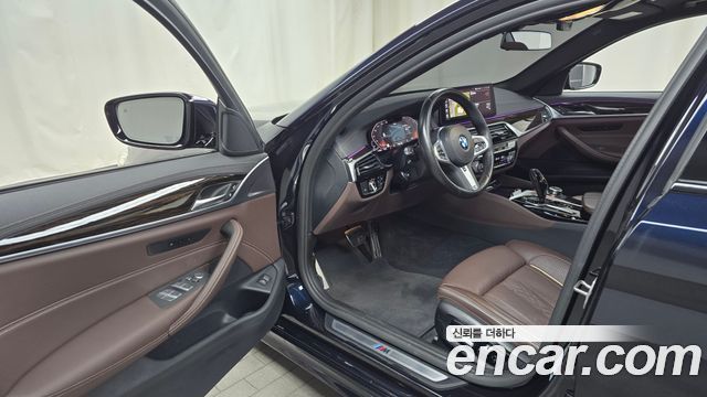 BMW 5-Series 523d M Sport