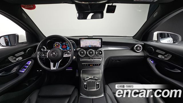 Mercedes-Benz GLC-Class GLC300e 4MATIC Coupe
