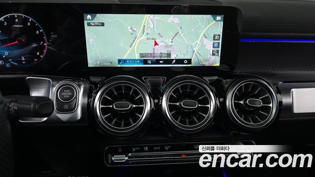 Mercedes-Benz GLB-Class AMG GLB35 4MATIC