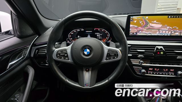 BMW 5-Series 530i xDrive M Sport Package