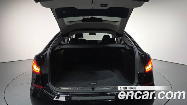 BMW Gran Turismo 630i xDrive Luxury
