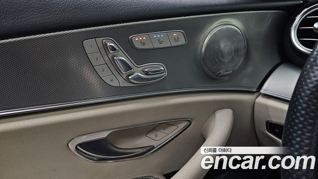 Mercedes-Benz E-Class E200 Avantgarde