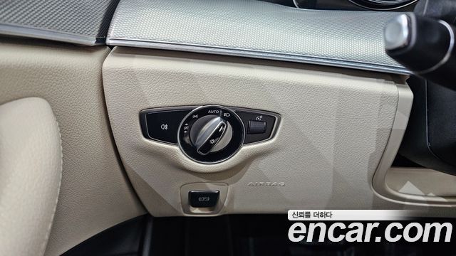 Mercedes-Benz E-Class E200 Avantgarde