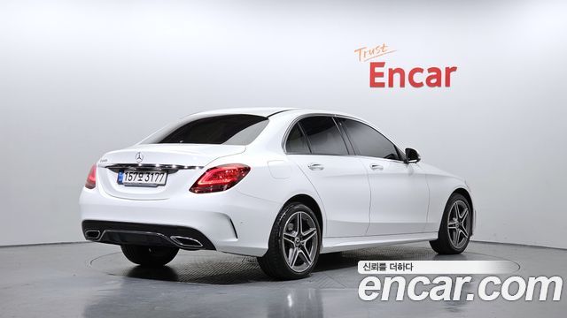 Mercedes-Benz C-Class C200 AMG Line
