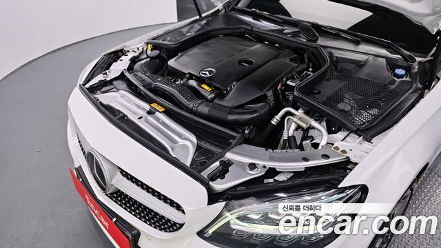 Mercedes-Benz C-Class C200 AMG Line