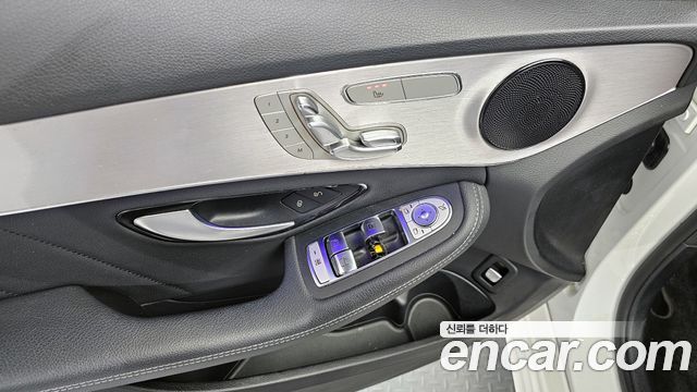 Mercedes-Benz C-Class C200 AMG Line
