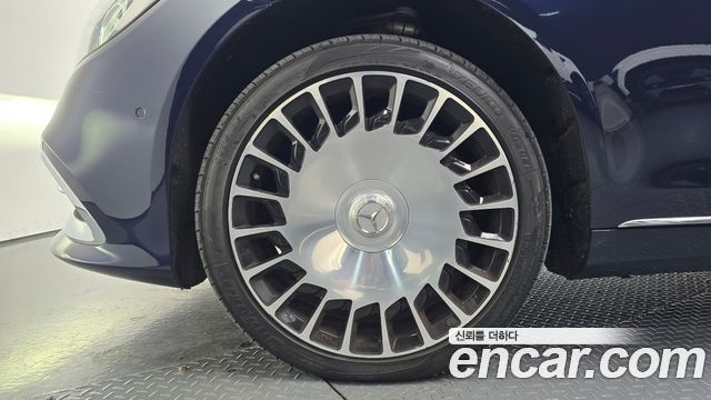 Mercedes-Benz S-Class W222 Maybach S560 4MATIC