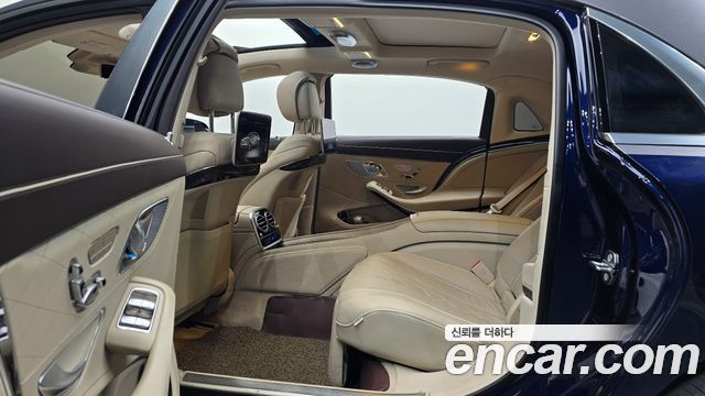 Mercedes-Benz S-Class W222 Maybach S560 4MATIC