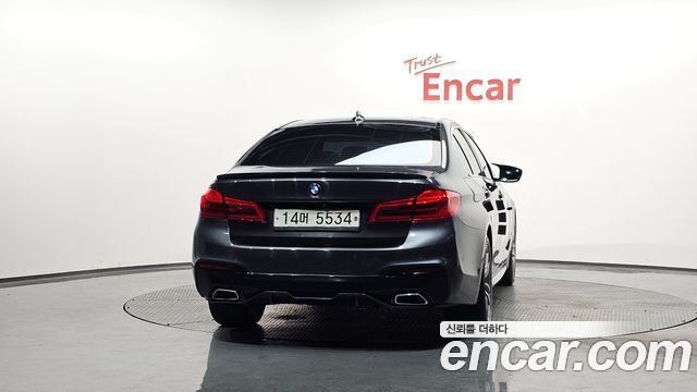 BMW 5-Series 530i M Sport Package