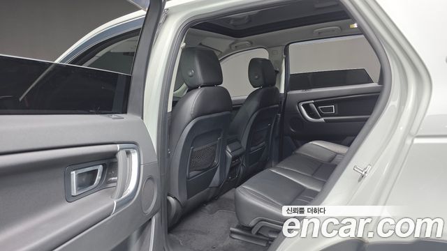 Land Rover Discovery Sport 2.0 TD4 SE