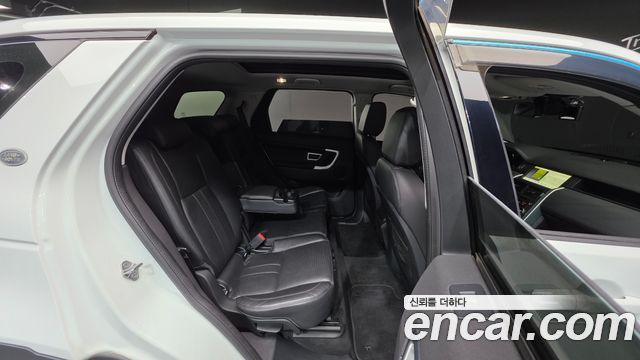 Land Rover Discovery Sport 2.0 TD4 SE