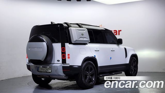 Land Rover Defender 110 D300 HSE