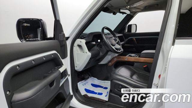 Land Rover Defender 110 D300 HSE